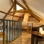 بيت ضيافة Le Baptistere - Adults Only 4*