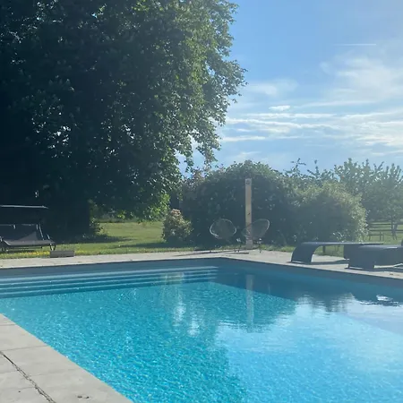Le Baptistère - Adults Only Maison d'hôtes Attichy